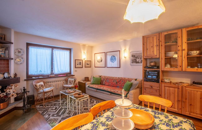 JOIVY Family Apartment, near Ski Lifts, In Courmayeur - Foto 1