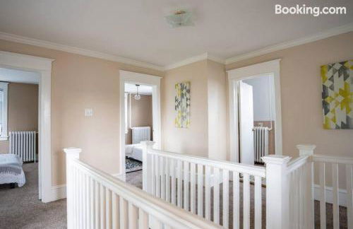 AC 6BR2BA Quiet Island House Near Casinos - Foto 37