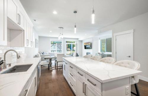 Perch - Modern Seattle Retreat w/ AC, Garage & Decks - Foto 20