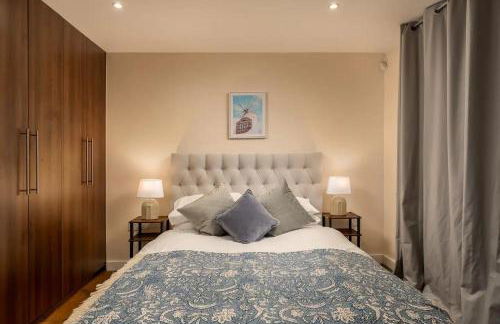 Pass the Keys Stylish Central St Albans Flat with Free Parking - Photo 15