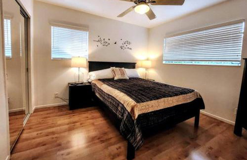 Stylish 4 Bedroom Home Near Venice Beach with Backyard BBQ - Foto 50