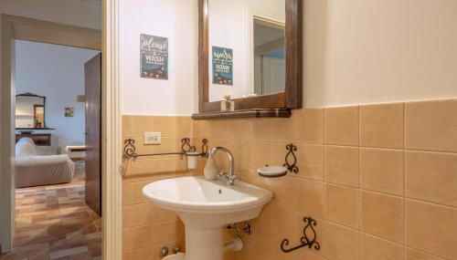 Casale Sforna - Appartamento con 2 camere da letto e piscina - ItalyWeGo - Photo 3, towels