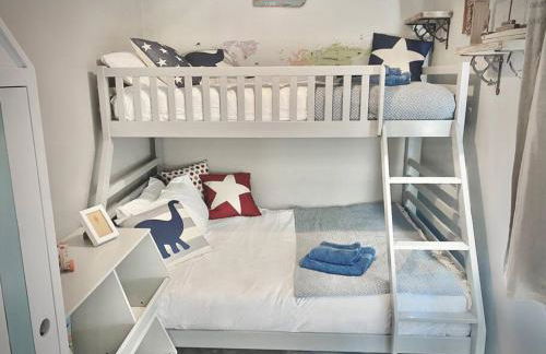 Cosy 3-bedroom home with garden and log burner. - Foto 15