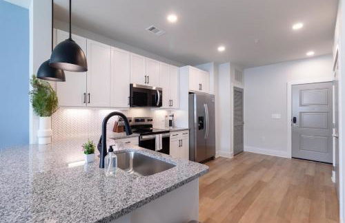 Landing Stylish 1BD Clubhouse Pool - Foto 7