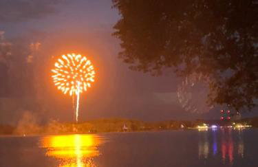 Over 200' of Shoreline on Foot Lake!! Great Fishing Year Round! - Foto 30