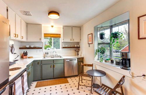 Vibrant Tacoma Retreat, Near Point Defiance Park! - Foto 2