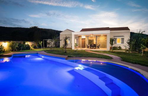 Three Stars Luxury Villas - Foto 1