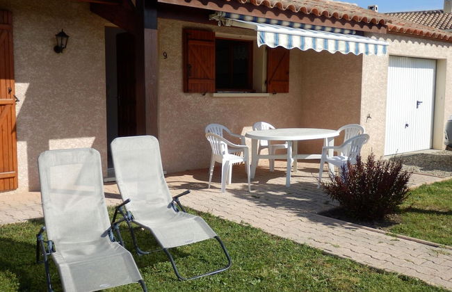 Pretty Villa With Above Ground Pool - Foto 19