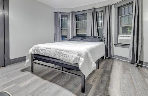 Renovated 6BR 2BA Minutes from Falls and Casino - Photo 17