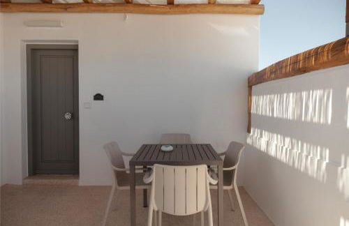 Siora of Paros - Ammiralis & Castelis - Photo 56