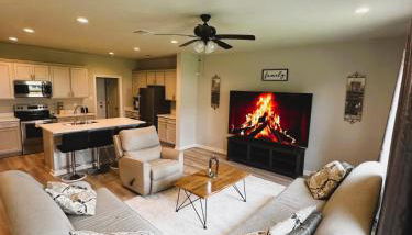 Tigers Stripe Stay Luxury Retreat by LSU - CL5602 - Foto 2