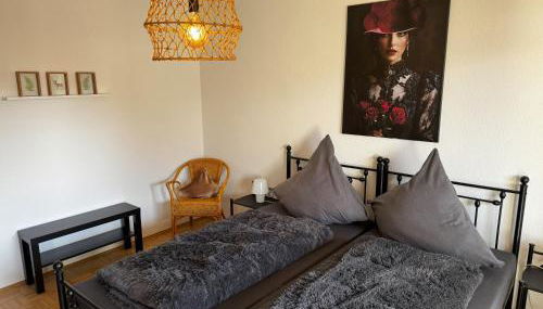 Schwarzwald Style - Ruhige & komfortable Fewo in zentraler Lage Solemar & Kliniken - Ideal für Kurgäste, Begleitpersonen, Berufspendler - Attraktiv für längere Aufenthalte - Foto 3