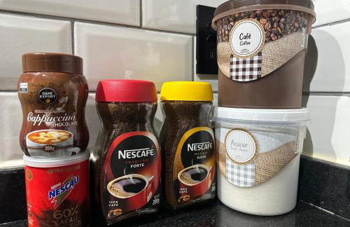 Apê térreo sem escada com Ar Cond, WiFi e banheira! - Foto 18