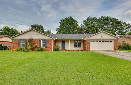 Decatur Vacation Rental with Patio! - Foto 3