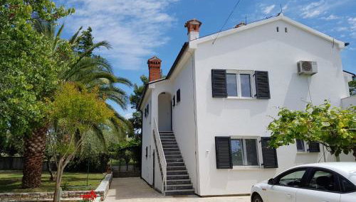 Villa Rosa with yard and children's playground - Foto 3