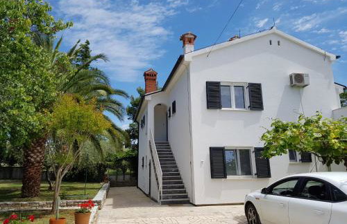 Villa Rosa with yard and children's playground - Foto 3