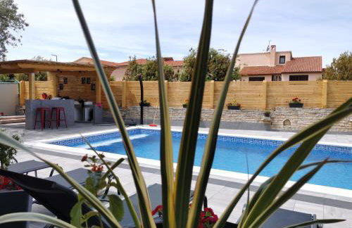 Apartment olive tree garden&poll view 4 plus 2, 130 m2 with tiki bar - Foto 15