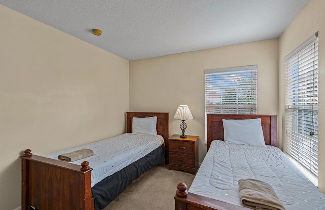 Family Ready in Gated Community Near Attractions - Foto 14