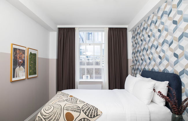 Bob W Commercial House - Photo 7