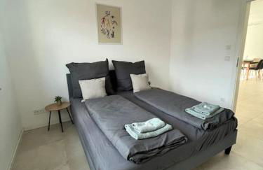 3 ZW 95 m2 Neubau Kostenlos Parkplatz im Hof - Foto 4