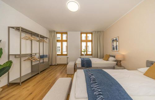 LeHaStays - Apartment Buckau 15 I 2 Zimmer I voll ausgestattete Küche I Balkon I Smart TV - Photo 32