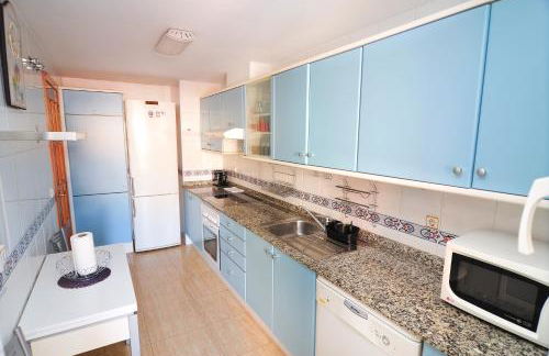 Apartamento de 4 dormitorios muy céntrico en San Juan Pueblo a tan sólo 2,5 km de la playa de San Juan y Muchavista - Foto 11