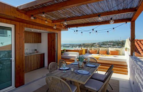 Casa do Pátio-Two Private Pools Villa- Rooftop & Panoramic Pool by DreamvillasAlbufeira - Foto 8