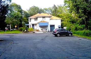 Cozy One-Bedroom Retreat in the Heart of Smithtown - Foto 13