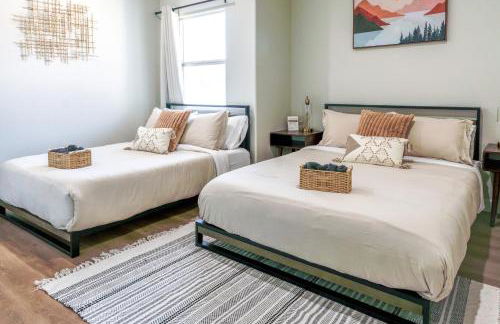 Cozy Luxe Unit Near Disneyland - Sleeps up to 10! EV Friendly & King Bed - Foto 22