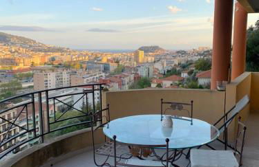 Appartement 02 Vue Panoramique -WIFI- Parking privé -NICE - Foto 28