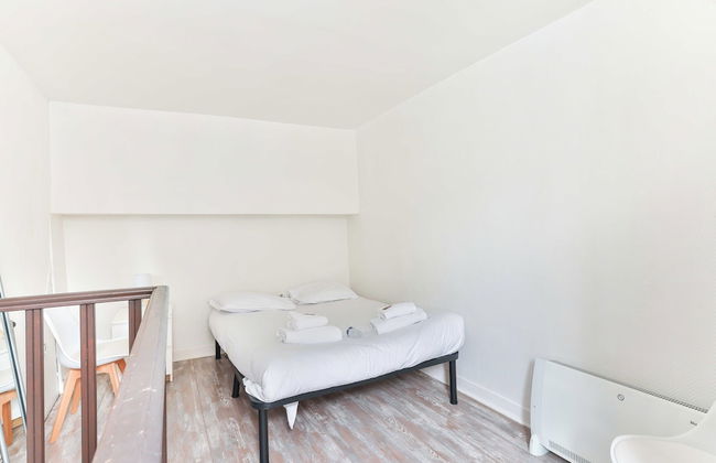 Le Marais - Rue de Bretagne - Photo 4