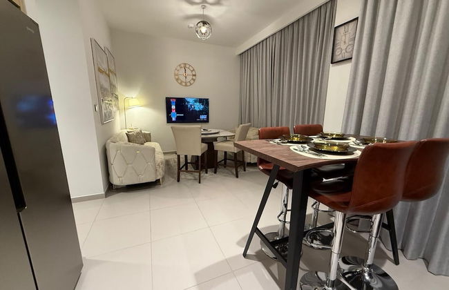 Elegant Stay in Ranches Villa - Photo 30