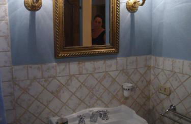 Borgo Storico Cisterna - Photo 95