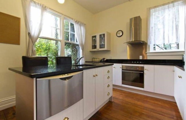 Christchurch City & Country Cottages - Brockworth Cottage - Foto 9