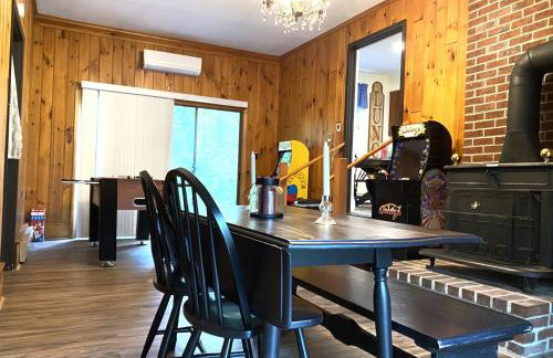 Melvin Village - 5 Bed 3 Bath Arcade Near Lake Pet Friendly fee applies - Foto 7