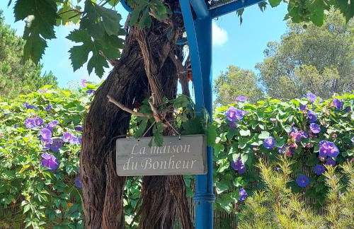 Bormes les Mimosas, Hameau de Cabasson, à 400m de la mer et du fort de Bregançon, Villa classée 3 étoiles, de 2 à 8 personnes - Foto 3