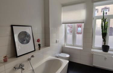 Neu sanierte Wohnung mit Balkon und Stellplatz - Foto 8