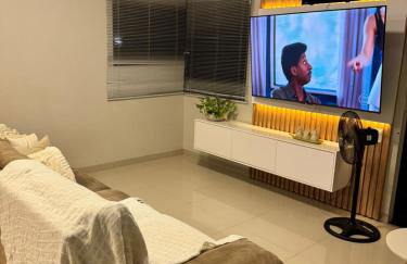 Casa da Maga com piscina no Jd Cataratas Foz - Foto 6