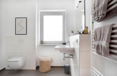 Schicke Apartments in Osnabrück I Kostenloses Parken I home2share - Foto 9