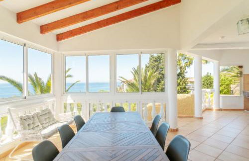 Villa Eliane with amazing sea views and large private swimming pool! - Photo 11
