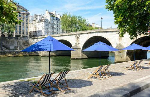 Mini loft in Notre Dame district, Île Saint-Louis, Paris - Foto 16