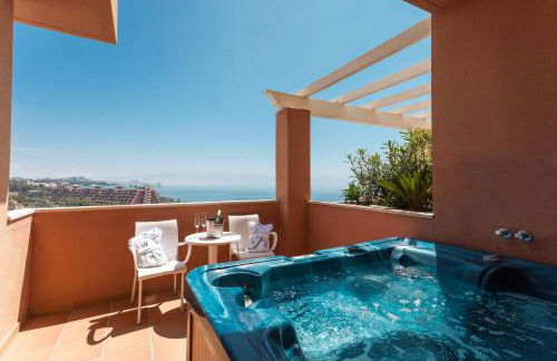 Casamaïa Premium Apartments with Spa - Photo 20