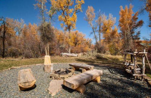 Riverfront Home with BBQ 2 Mi to Downtown Gunnison! - Foto 29