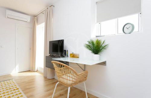 Beautiful Guinardó Apartment - Photo 33