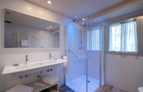 ArtRock Apartments - Photo 43