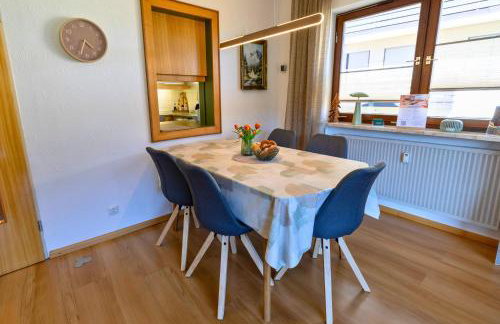 FeWo Armonie im Allgäu - Tischfußball & Dart, großer Südbalkon, gratis Erlebnisse mit Königscard - Foto 13