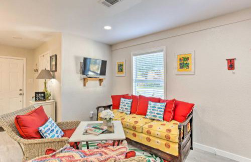 Walk to Cedar Creek Reservoir Home with Fire Pit! - Foto 3