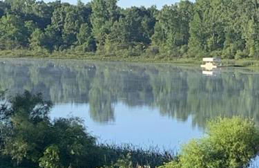 Lakefront Fishing With Hot Tub and Kayaks - Foto 5