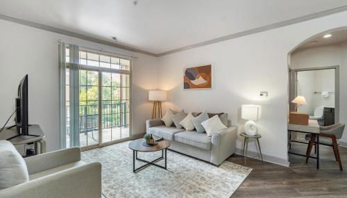 Landing Spectacular 2BD Clubhouse Gym - Photo 2, Other