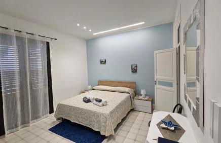 "Il Faro" con terrazza attrezzata all'aperto - Foto 1